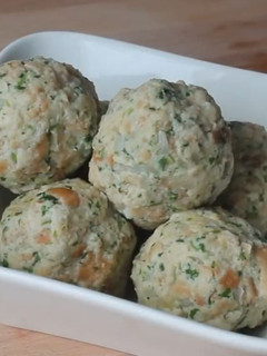 Zsemlegombóc-2 recept fotója
