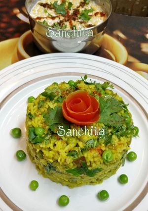 A picture of Kathiyawadi Khichdi.