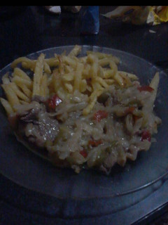 Una foto de Bife a la criolla con fritas