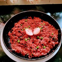 A picture of Beetroot, Green Peas Pulao.