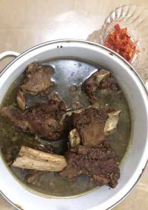 Foto resep Rawon Iga Sapi /Daging sapi