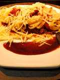 186-Linguini em molho de tomate com cogumelos