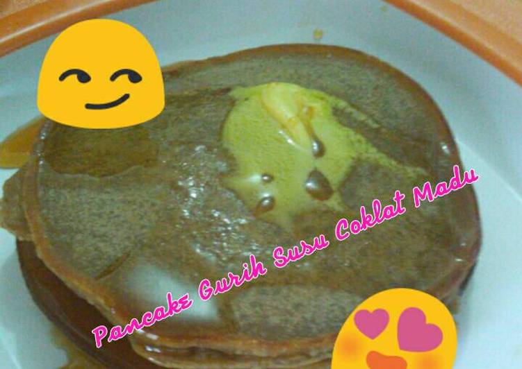 Resep Pancake Gurih Susu Coklat Madu oleh Bilqis Aisya 