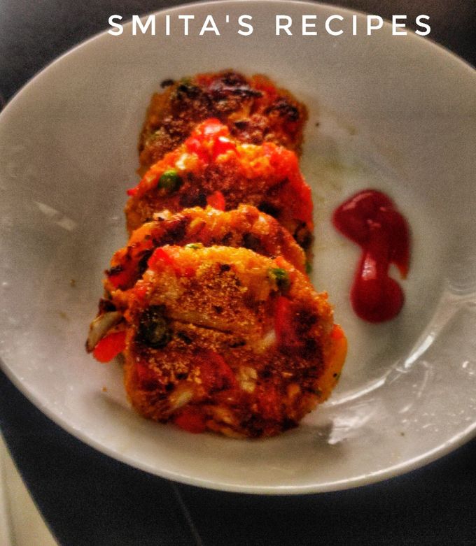 A picture of Mix vegetable paneer cheese cutlet.