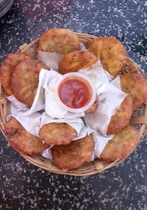 હેશ બ્રાઉન (Hash browns recipe in Gujarati) રેસીપી મુખ્ય ફોટો