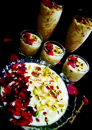 A picture of Shahi Sheer Khurma.