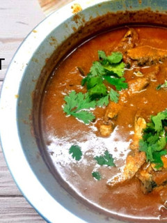 மத்தி மீன் குழம்பு(mathi meen kuzhambu recipe in tamil) செய்முறை முக்கிய புகைப்படம்
