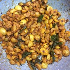 A picture of Instant Amla pickle.