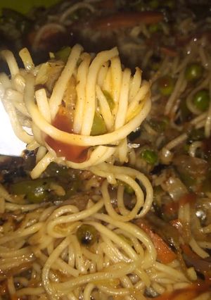 A picture of Veg Hakka Noodles.