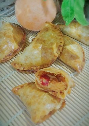 Foto principal de Empanadillas de batata y atún cremosas al horno