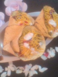 पापड़ कोन चाट (Papad cone chaat recipe in Hindi) रेसिपी मुख्य फोटो