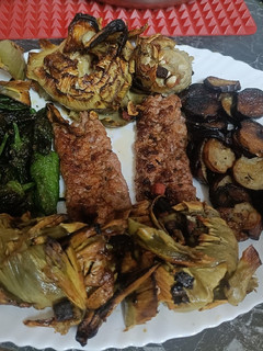 Una foto de Combi de longaniza y verduras