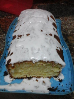 Una foto de Budin de limón casero
