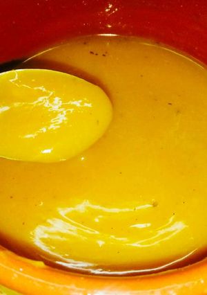 Una foto de Salsa de mostaza y miel