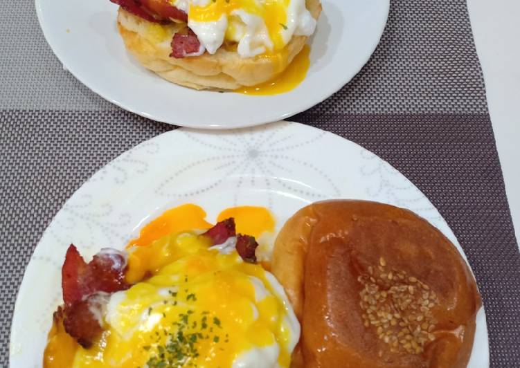 Resep Burger pouched egg bacon Anti Gagal