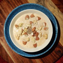 A picture of Makhana Rabri.