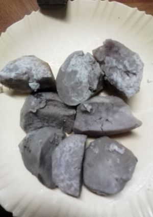 A picture of Boiled Nduma.