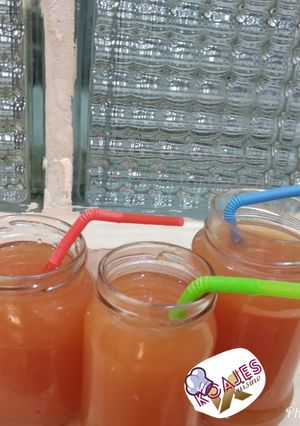 A picture of Mixed fruits drink.