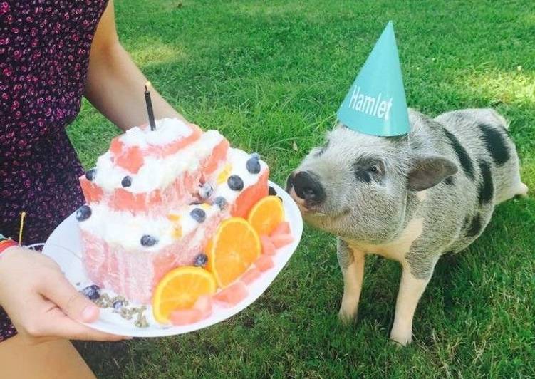 How to Make Homemade Watermelon Birthday Cake