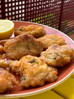 Una foto de Buñuelos de bacalao
