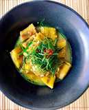 Chuối xanh om nghệ lá lốt