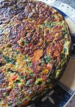 Una foto de Tortilla de verduras ralladas