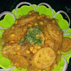 A picture of Sweet corn with kamal kakadi Bhajji.