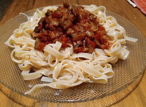 Una foto de Fetuccini con salsa de hongo portobello