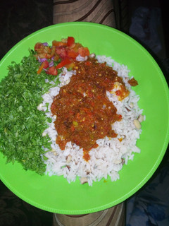 A picture of Shinkafa da wake da lamsir.