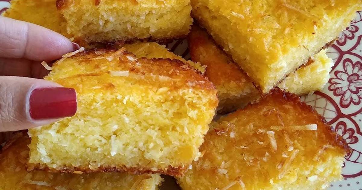 BOLO DE MANDIOCA DE LIQUIDIFICADOR SEM TRIGO, SEM AÇÚCAR, SEM LEITE –  RÁPIDO E SIMPLES DE FAZER!! Receita por Receitas da Vânia - Cookpad