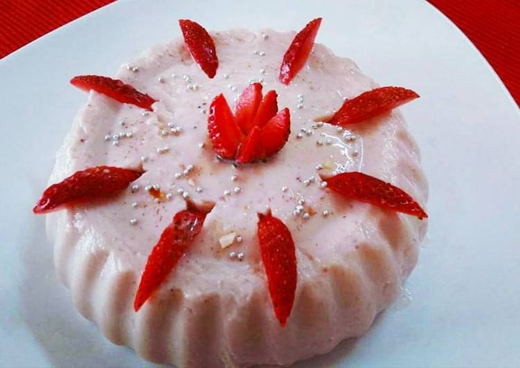 Step-by-Step Guide to Make Award-winning Strawberry🍓 pudding