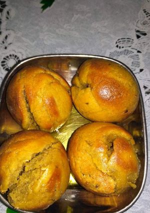 A picture of Delicious Bati in Appe pan.