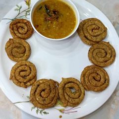 A picture of Soya Flour Jalebi Style MeduVada.