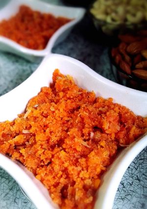 A picture of Carrot pudding.
