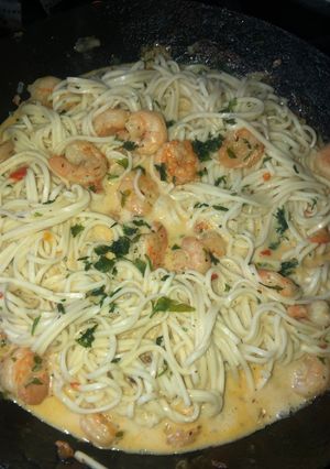 Una foto de Espagueti con Camarones