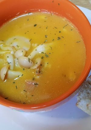 鴻喜菇南瓜湯佐洋蔥麵包 的食譜成品照片