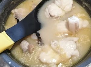 Foto principal de 316. Rape en salsa de vino blanco