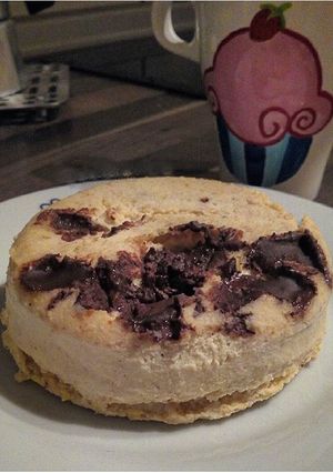 Una foto de Torta de naranja y chocolate al microondas 