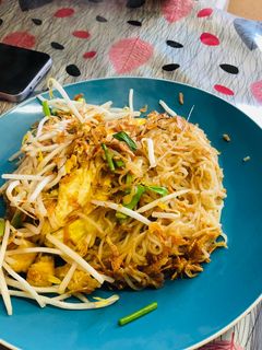 A picture of Pad Thai.