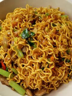 Foto resep 25. Mie Goreng Enak & Praktis