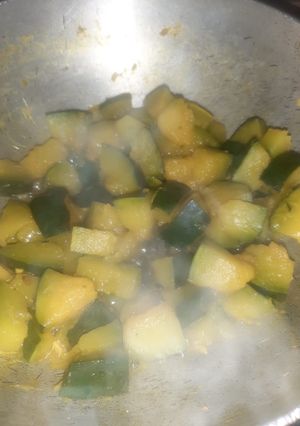 कद्दू सब्जी (kaddu sabzi recipe in Hindi) रेसिपी मुख्य फोटो