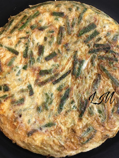 Una foto de Tortilla de espárragos trigueros