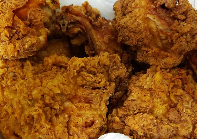 Recipe of Any-night-of-the-week Sharon&#39;s Crispy fried chicken