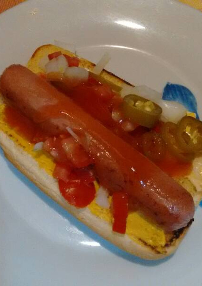 Una foto de Hot dog a la mexicana. ॐ 🇲🇽