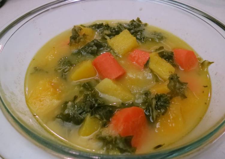Steps to  Roasted Butternut Squash and Kale Soup