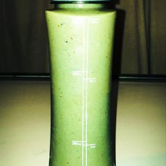 A picture of Green protein smoothie.
