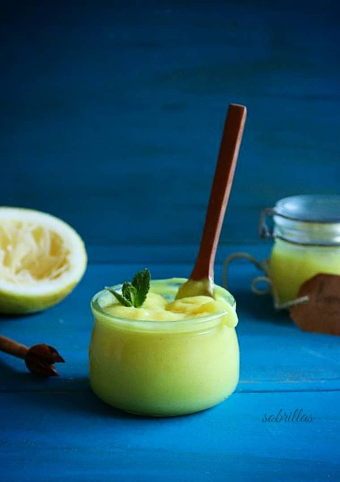 Una foto de Lemon Curd Vegano