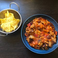 A picture of Sausage and bean stew.