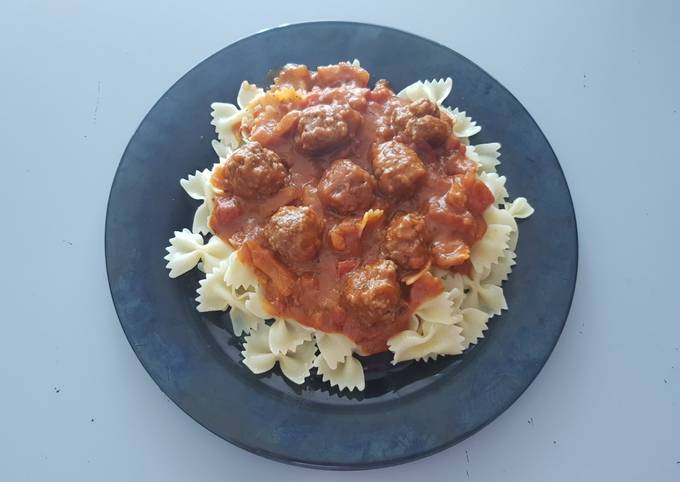 Recette Parfait Boulettes de bœuf haché à la sauce et pâtes