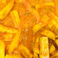 A picture of Raw bananas Curry.